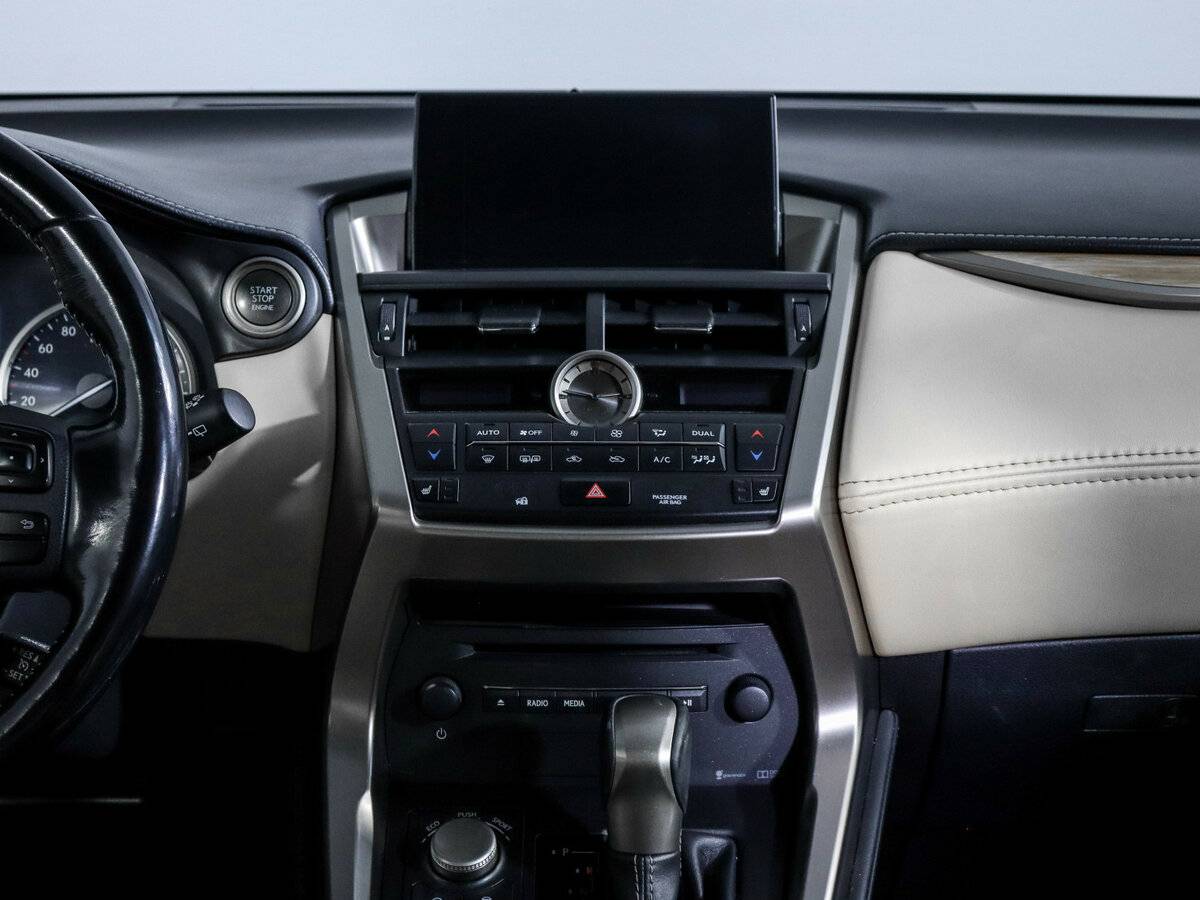 Lexus NX 200 I, 2015 Фото №11