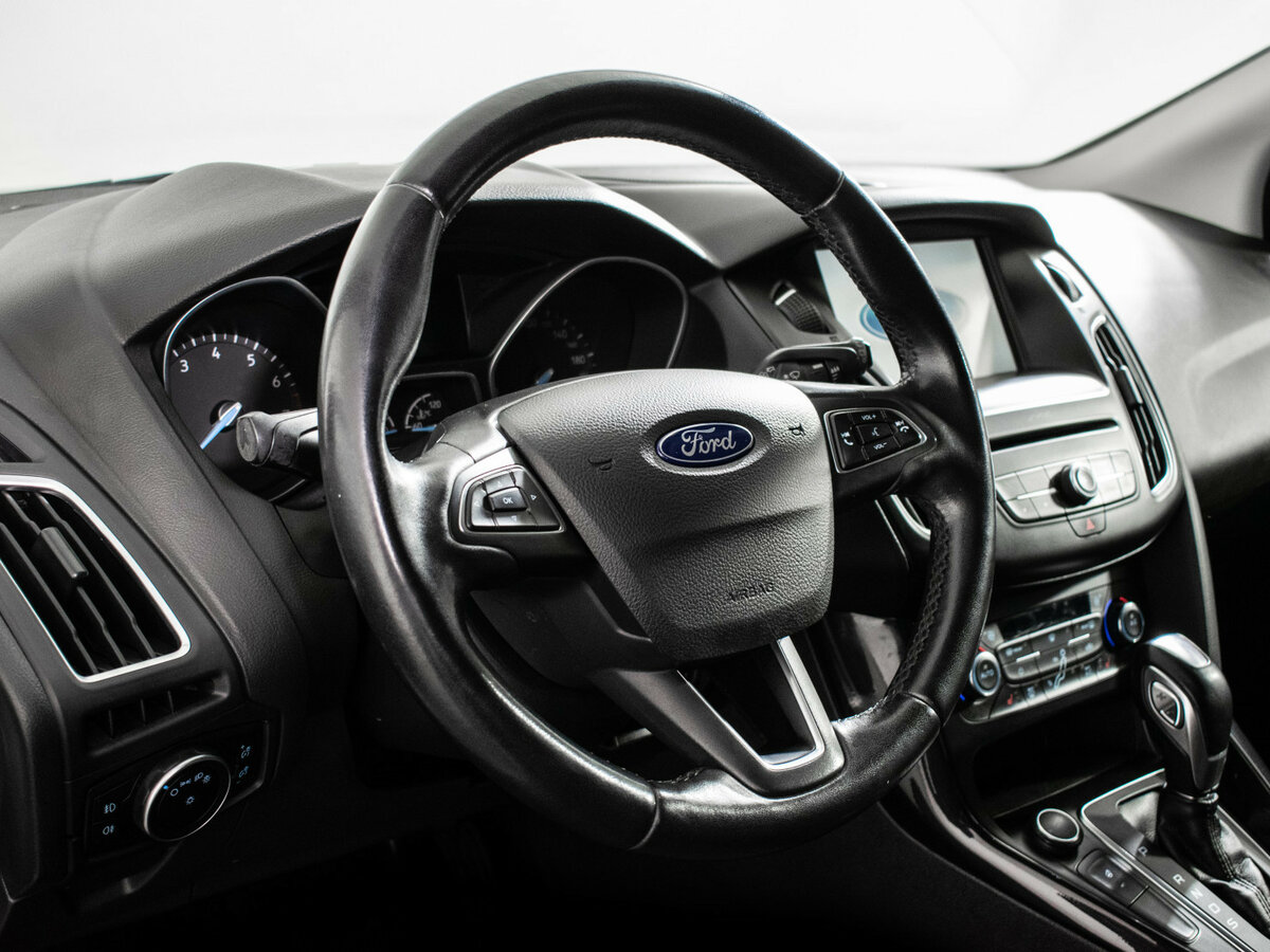 Ford Focus III Рестайлинг, 2017 Фото №11