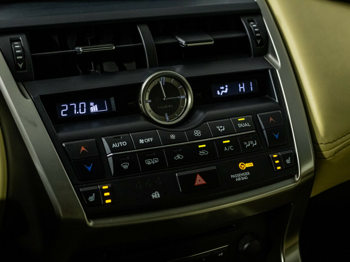 Lexus NX 200 I, 2015 Фото №15