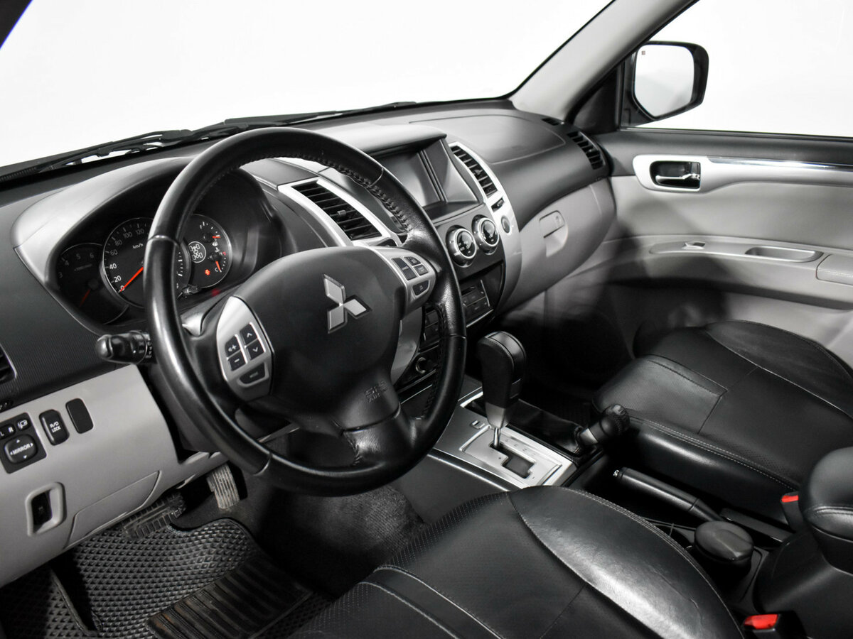 Mitsubishi Pajero Sport II Рестайлинг, 2013 - 254 886 км. | Фото №7