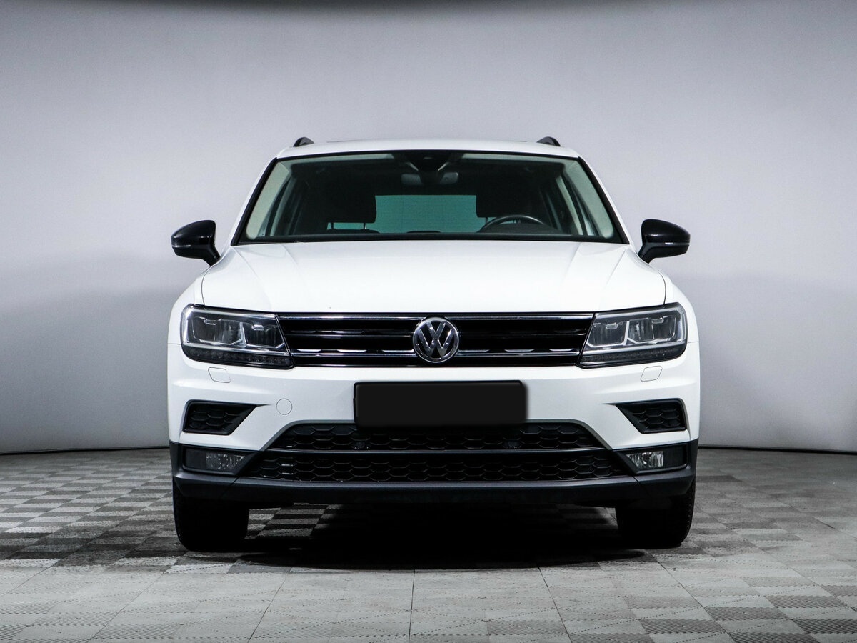 Volkswagen Tiguan II, 2020 - 45 114 км. | Фото №2