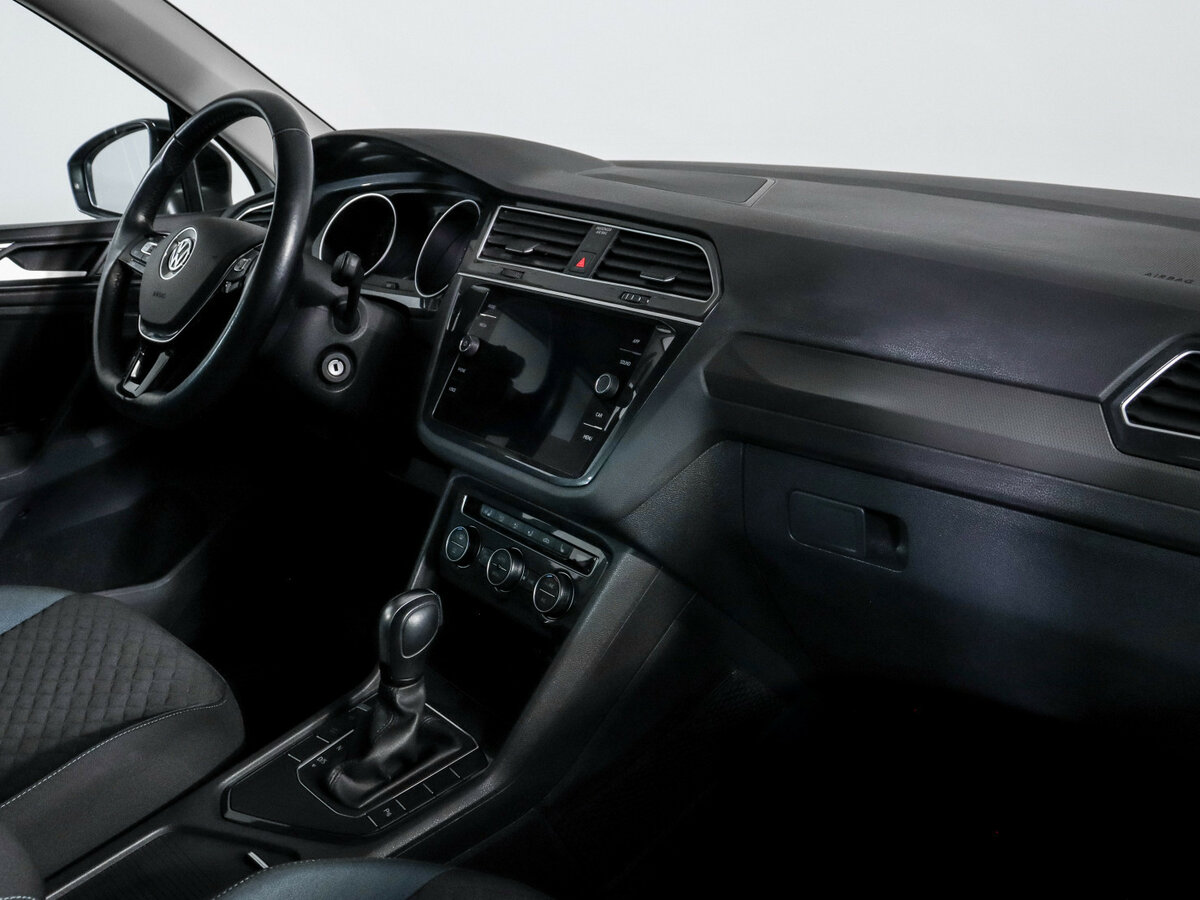 Volkswagen Tiguan II, 2020 - 45 114 км. | Фото №7