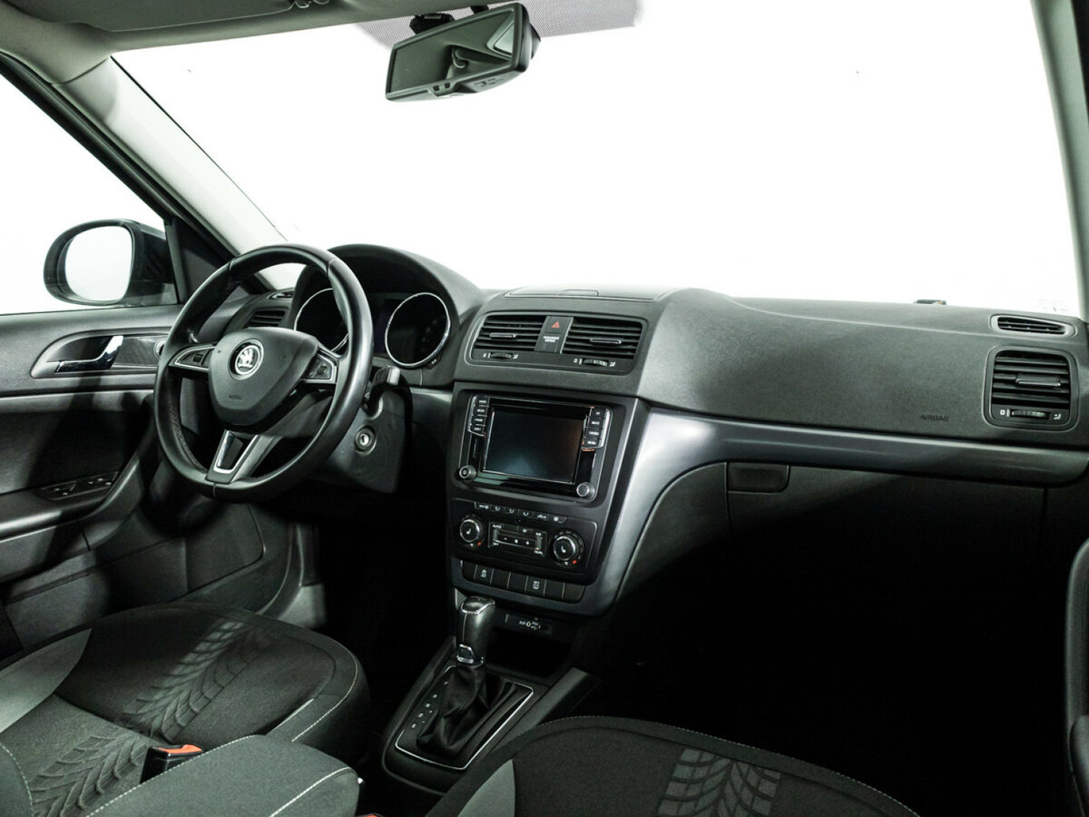 Skoda Yeti I Рестайлинг, 2015 Фото №9