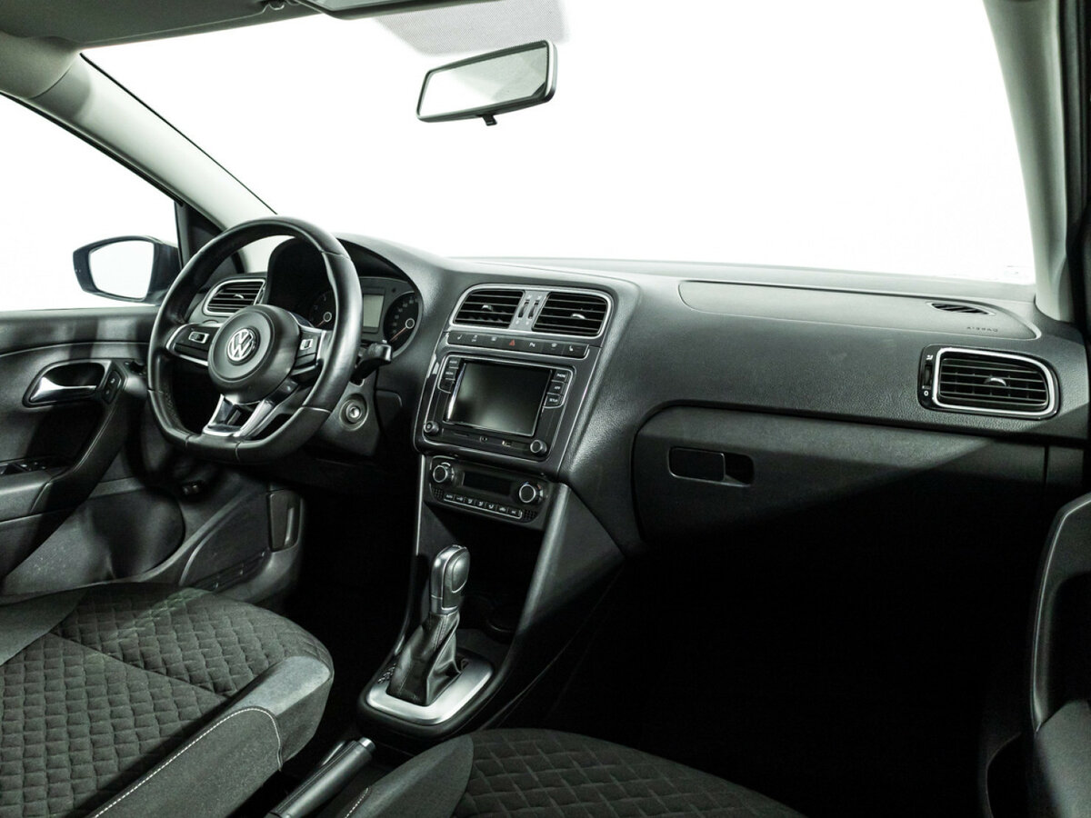 Volkswagen Polo V Рестайлинг, 2018 Фото №9