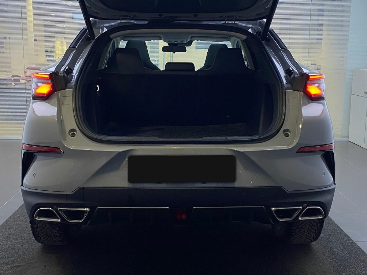 Changan UNI-T I, 2023 Фото №10