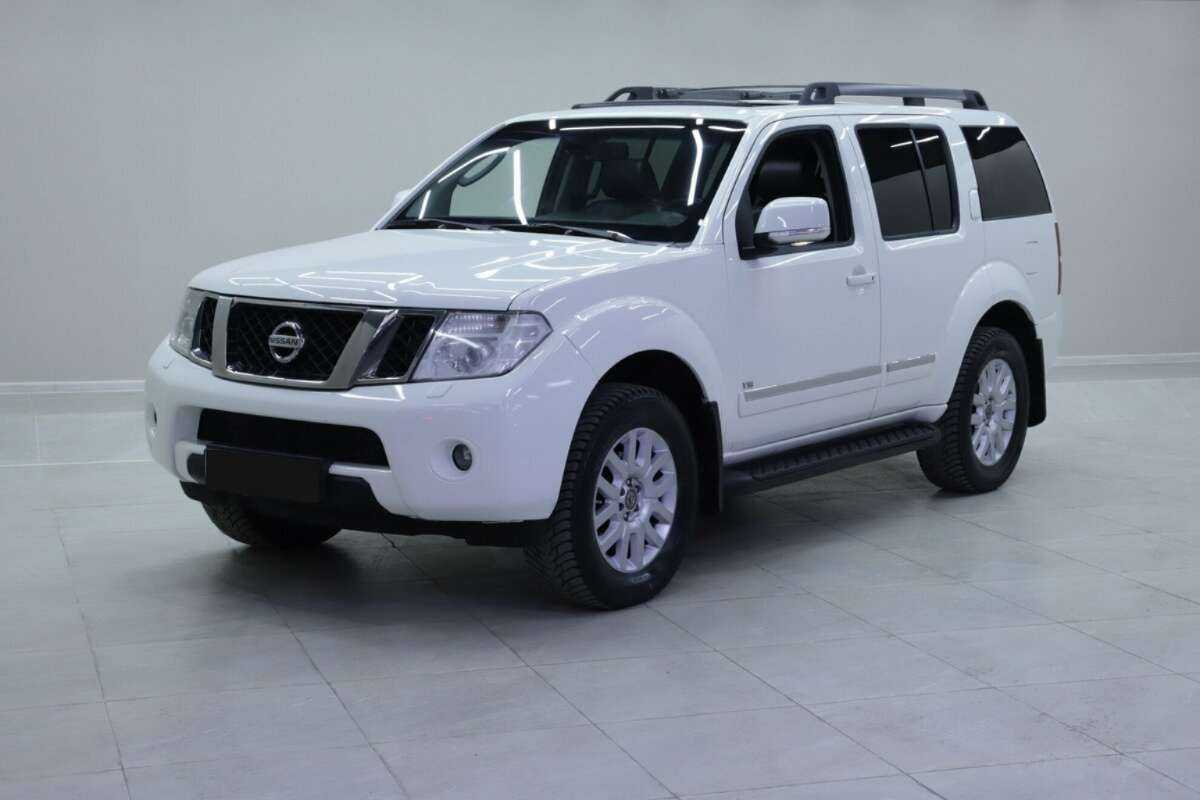 Nissan Pathfinder, 2012 - 177 500 км. | Фото №1