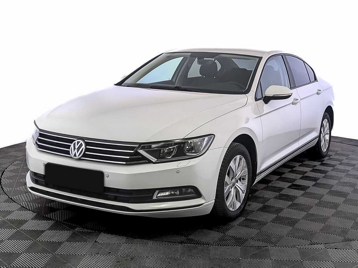 Volkswagen Passat, 2017 - 120 532 км. | Фото №1